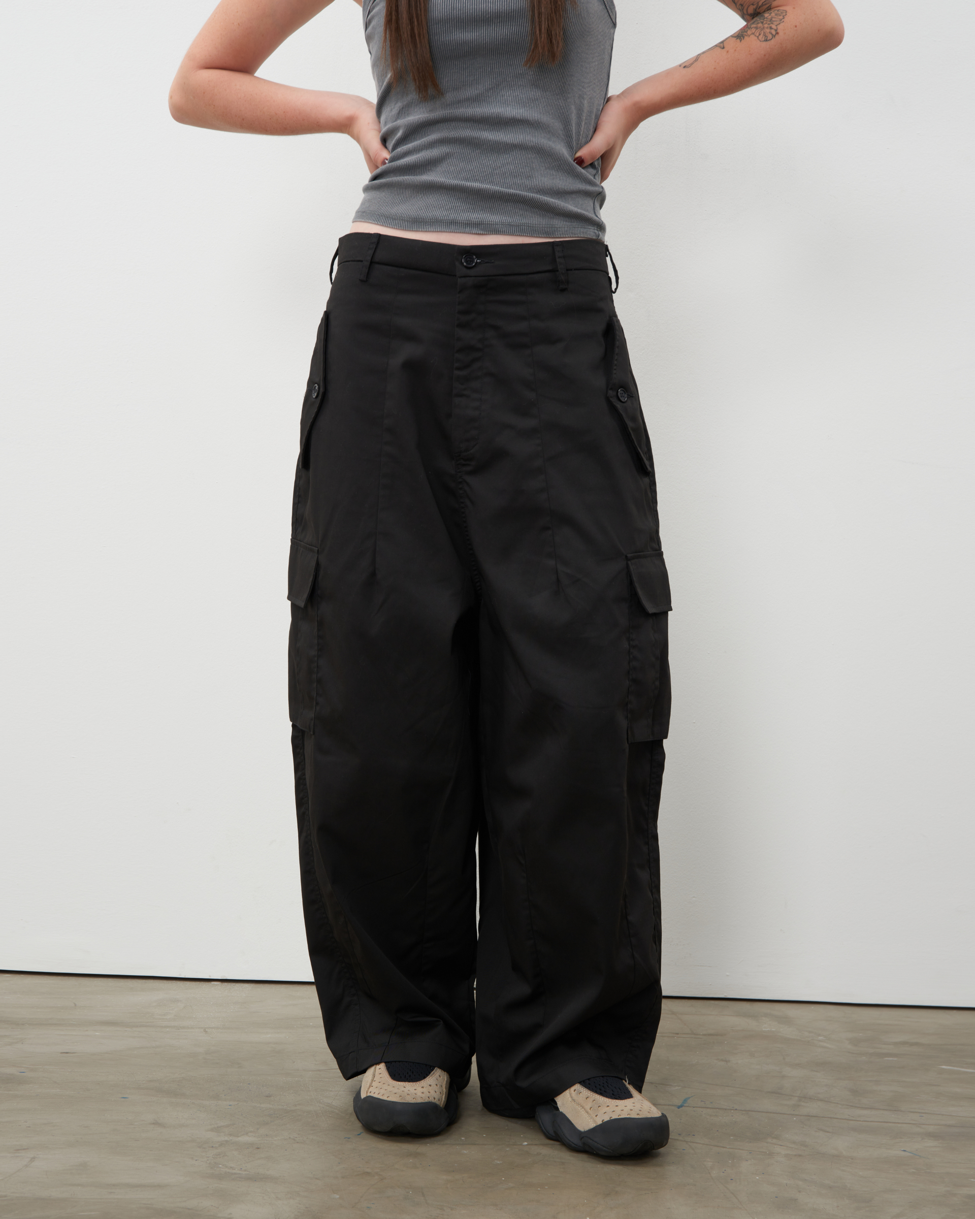 Balloon Pants in Black