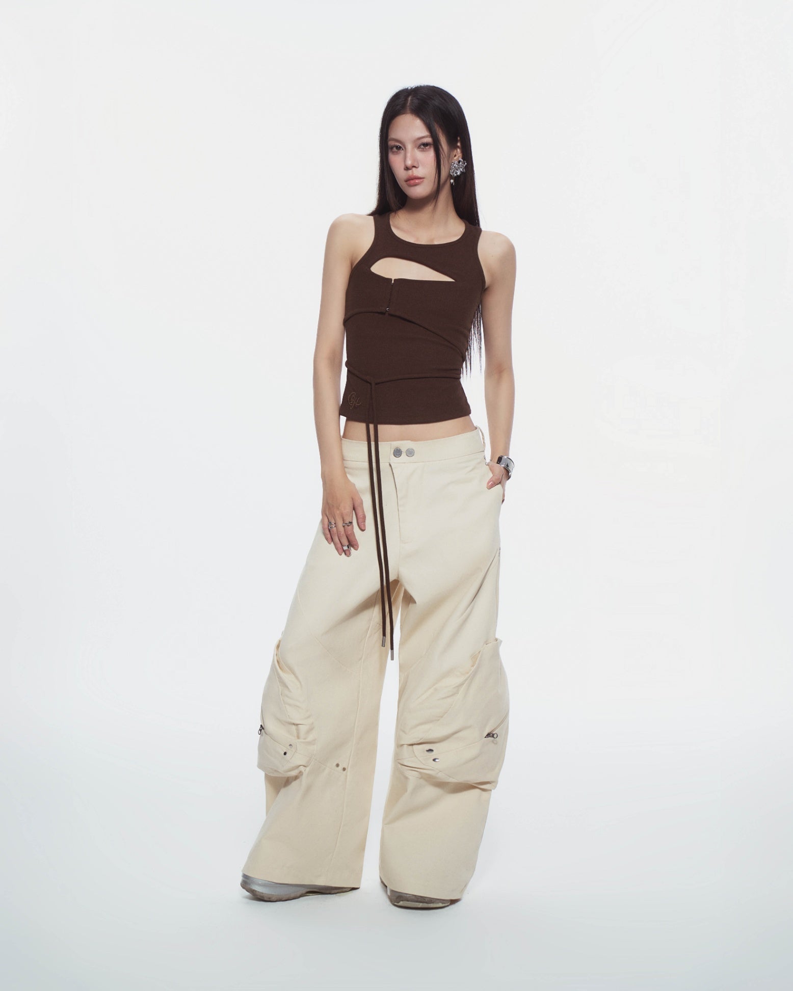 Conrad Sleeveless Top (Brown)