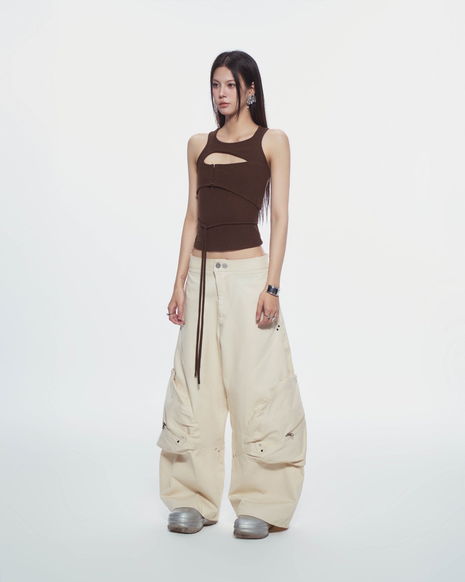 Conrad Sleeveless Top (Brown)