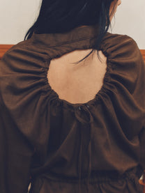 O Back Shirt [Brown]