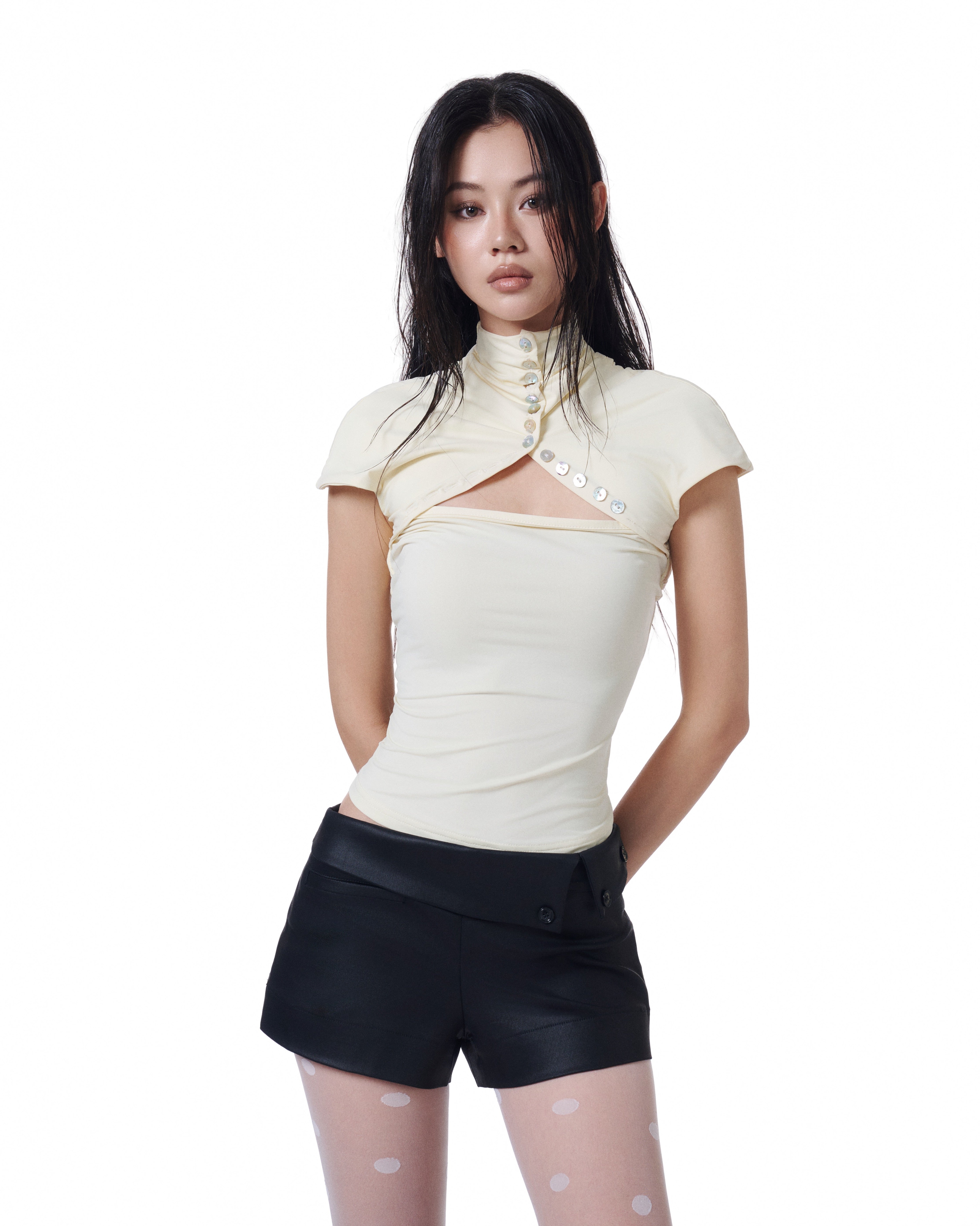 Shell Apparels Shell Fitted Top (Butter) (2nd Restock) – Plop Apparels