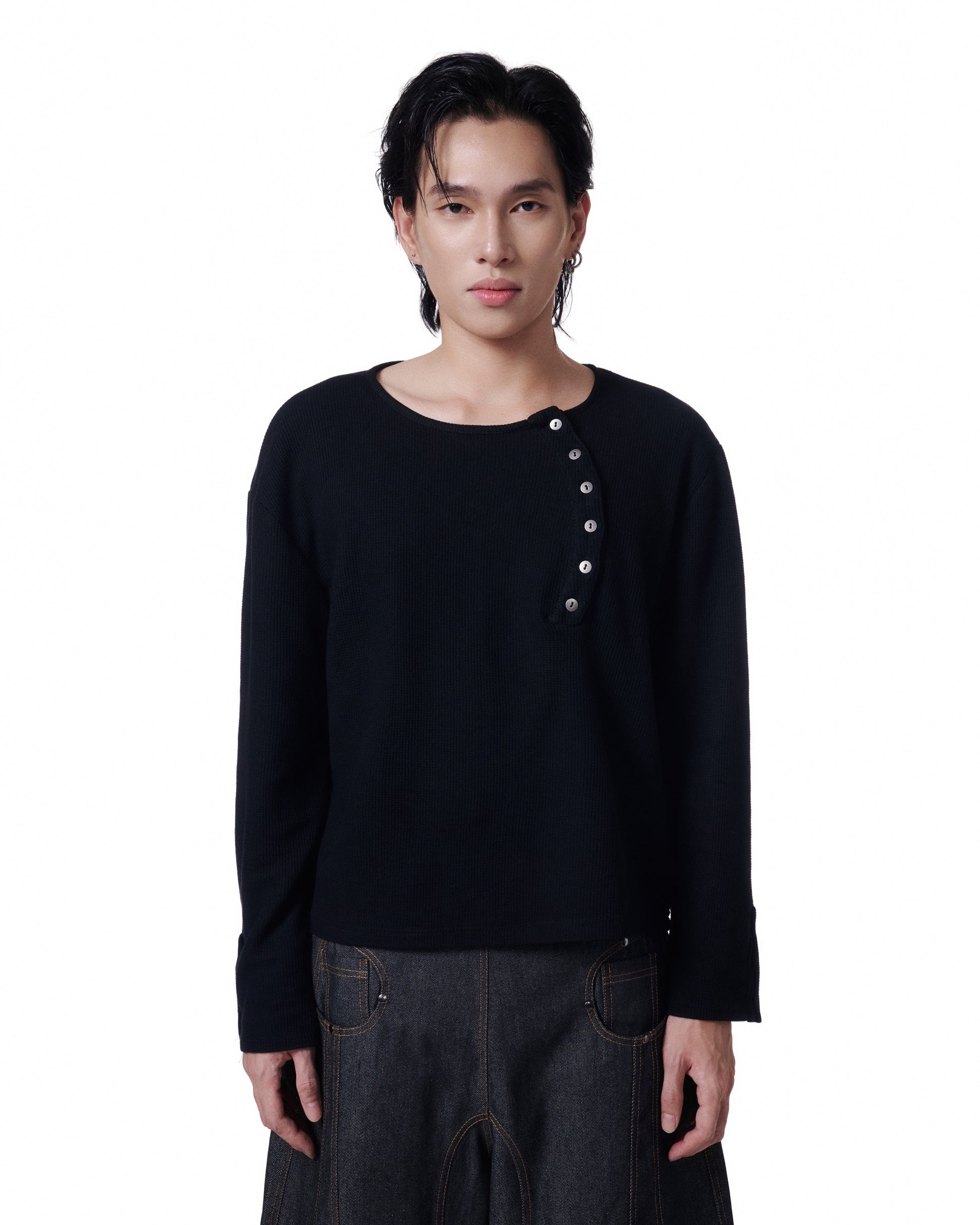 Henley Crop (Black) *BACKORDER