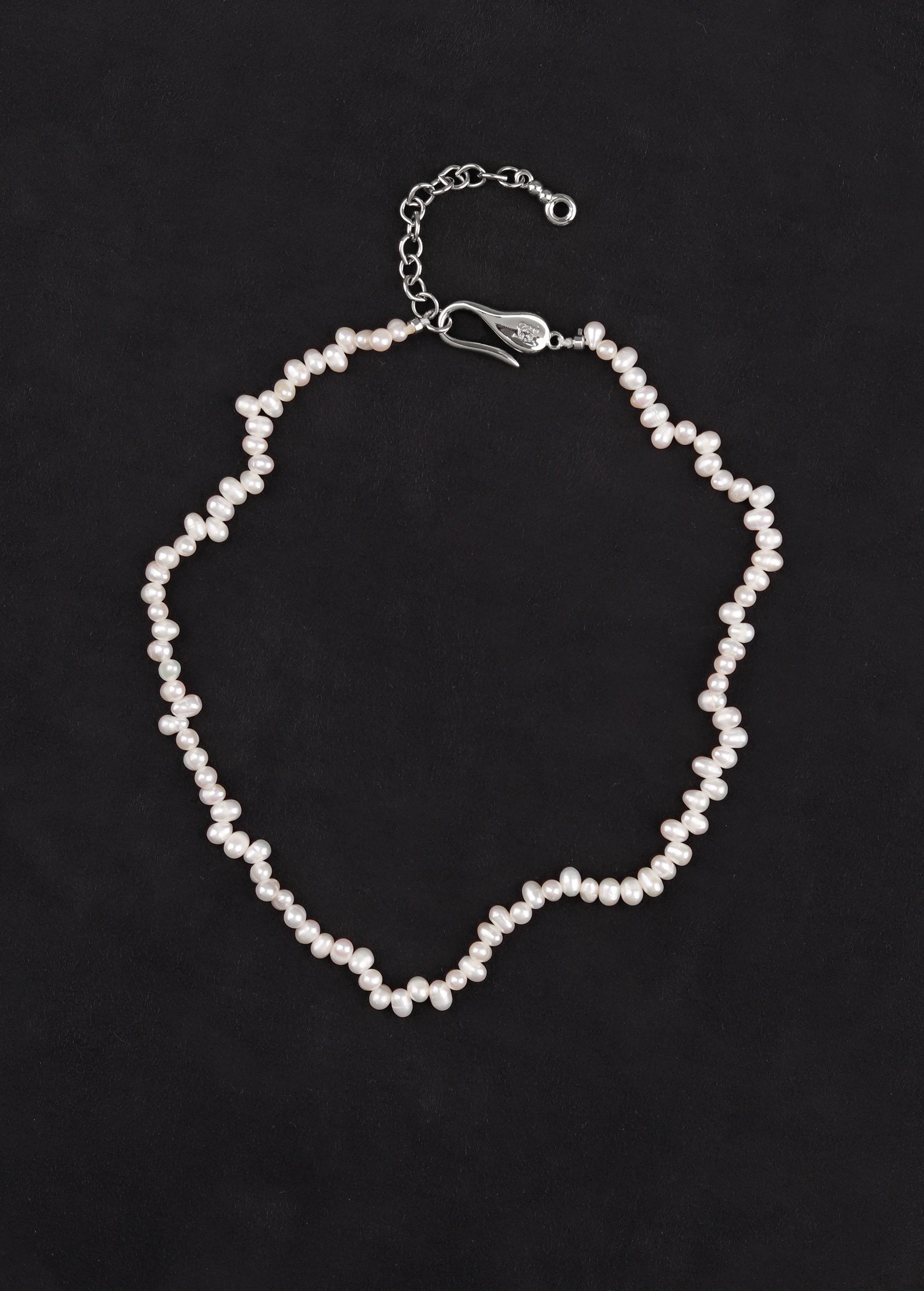 Mini Zigzag Pearl Necklace