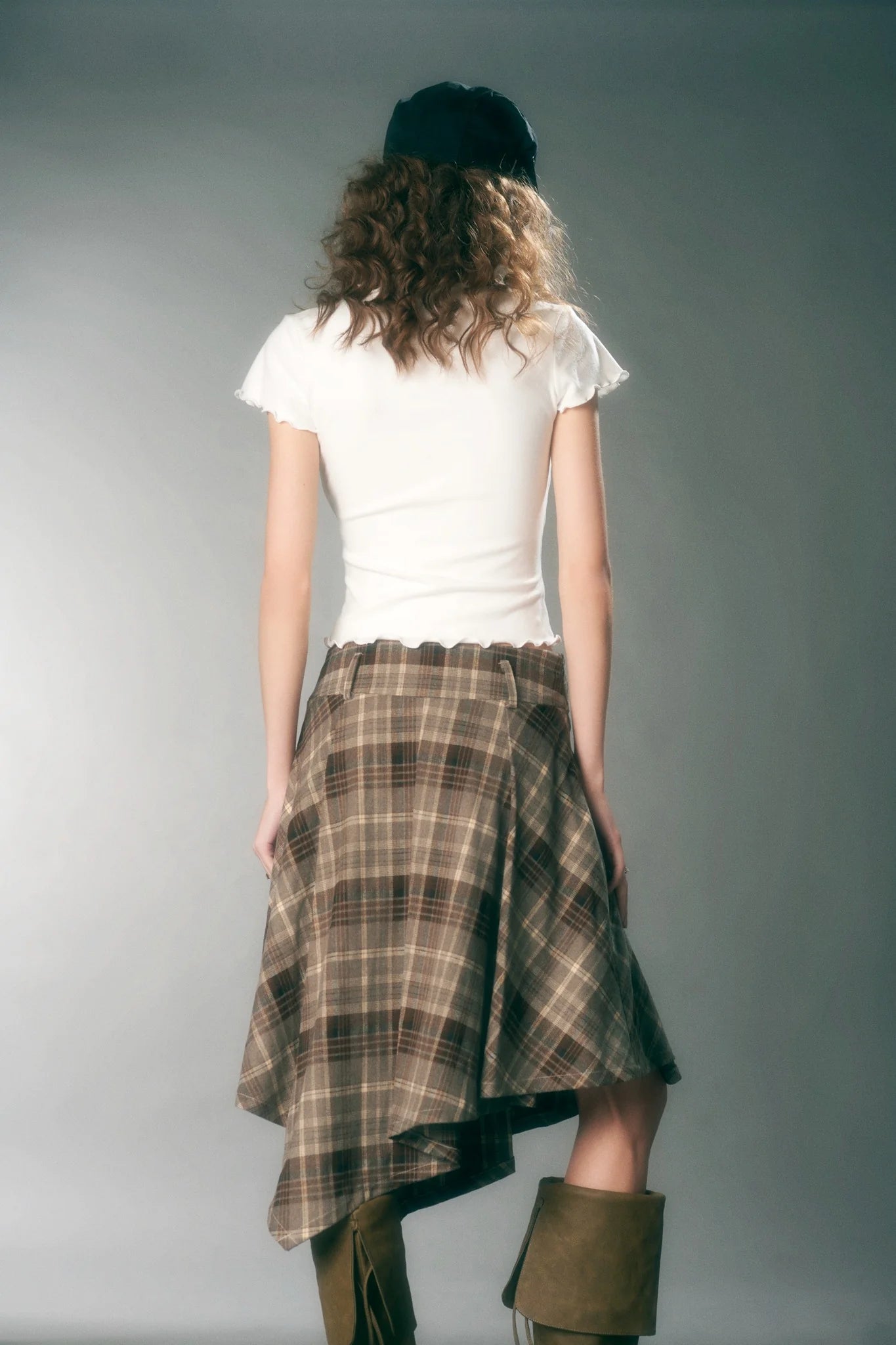 Clover Skirt (Brown)