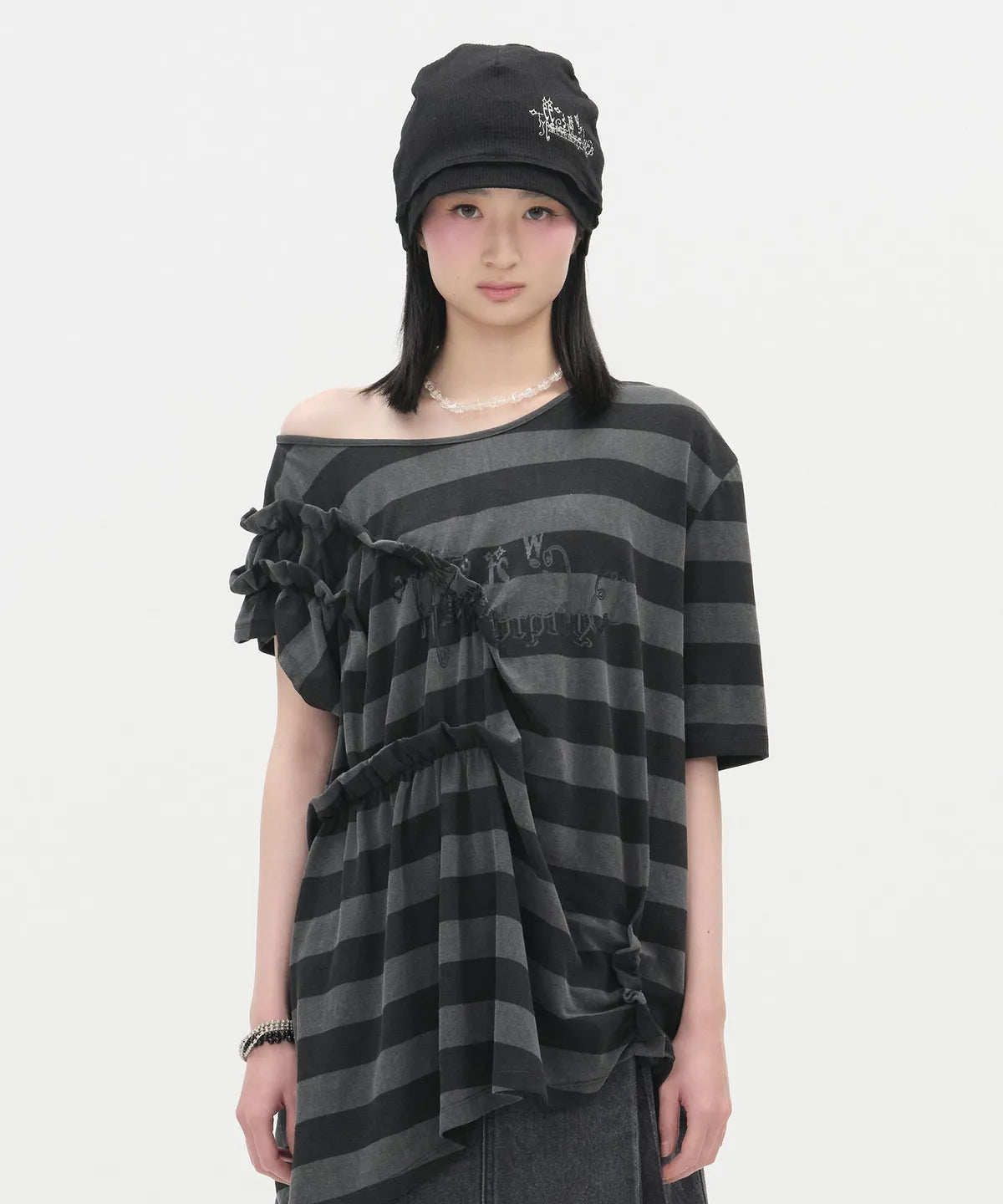 Asymmetric Off Shoulder Stripe Top [Charcoal]
