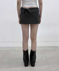 Asymmetrical Folded Skirt (Black)