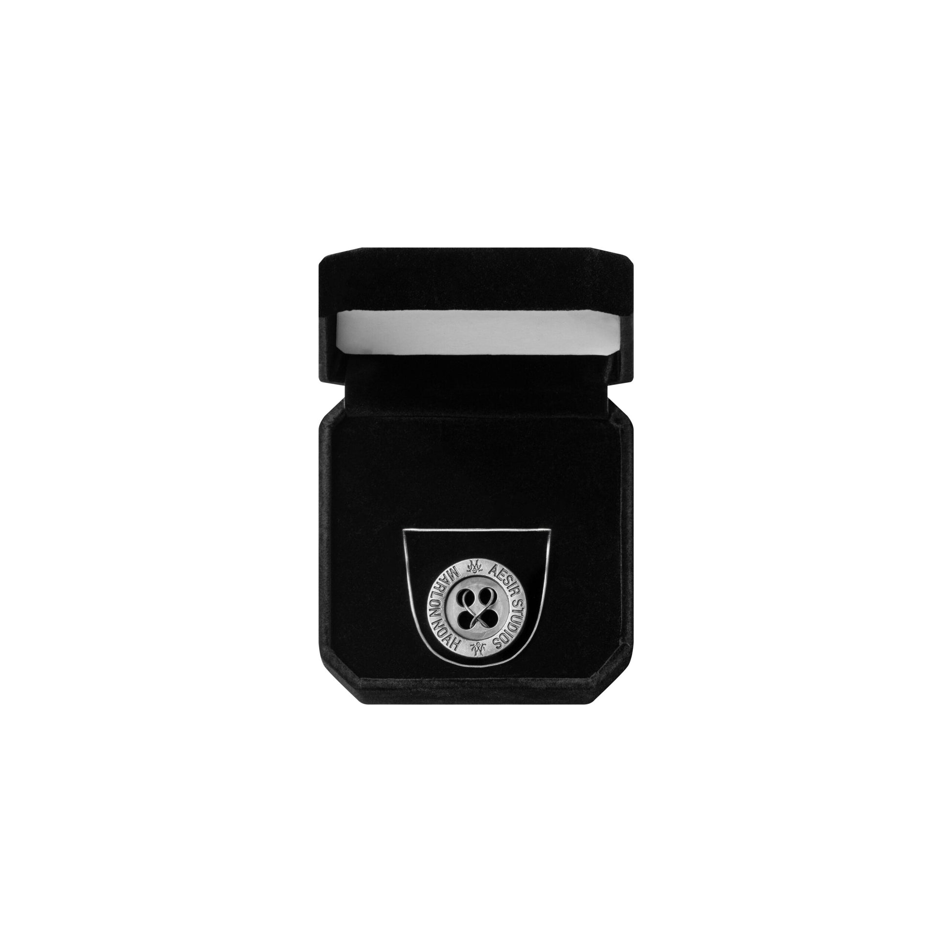 AESIR X MARLON – Button Chain