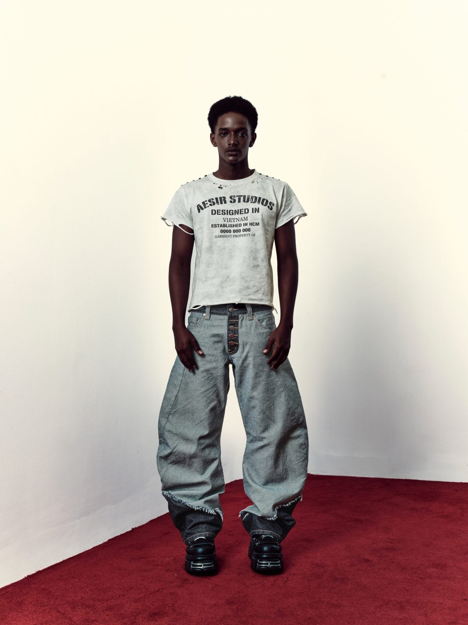 MEN – VYROX – Raw Curve Jeans