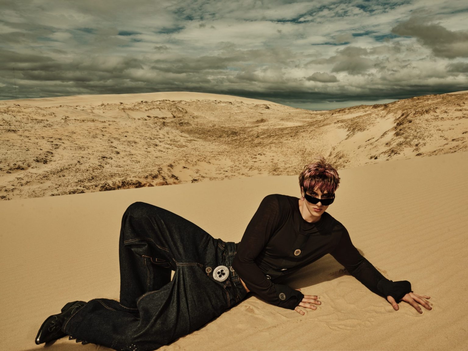 AESIR X MARLON – Layer Button Top