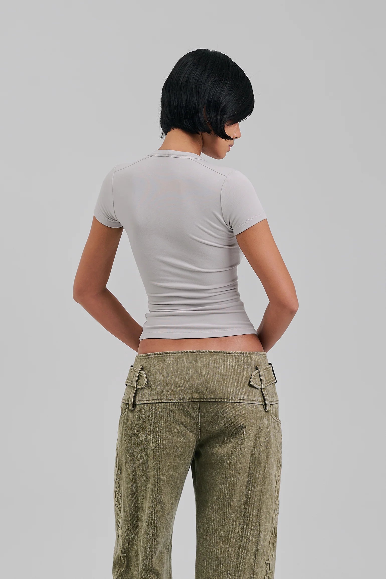 Clove Tee (Slate)