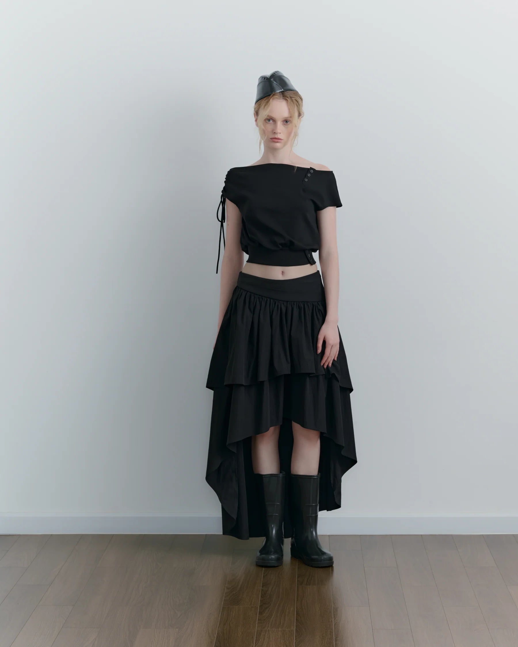 Ru Tank (Black)