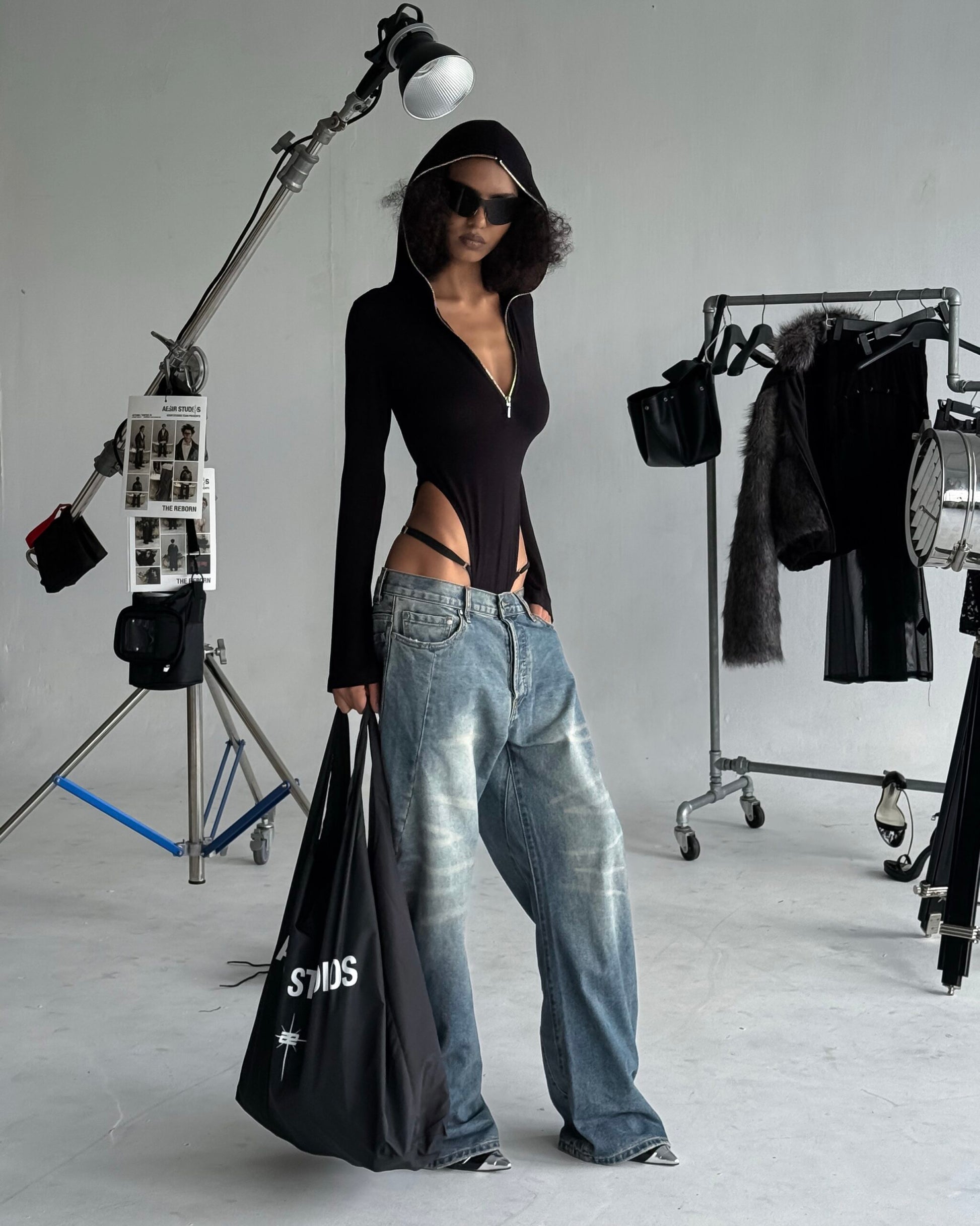 Pharsa Bodysuit – Hoodie