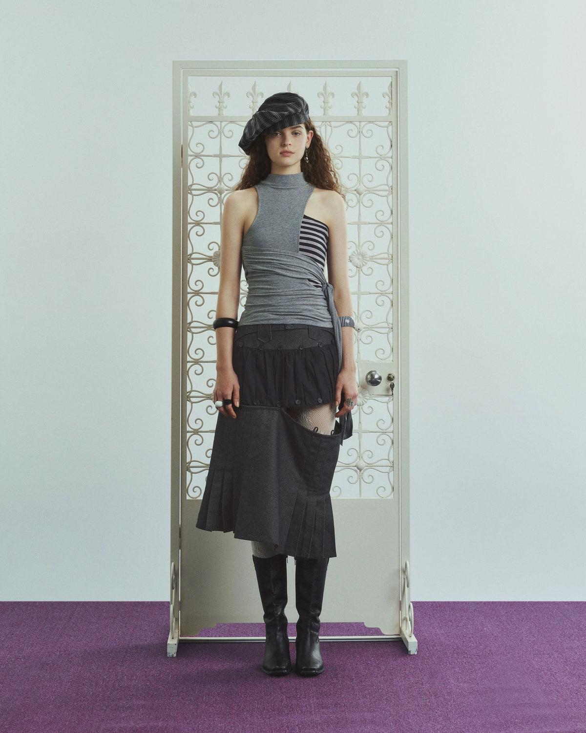 Facade Skirt (Black)