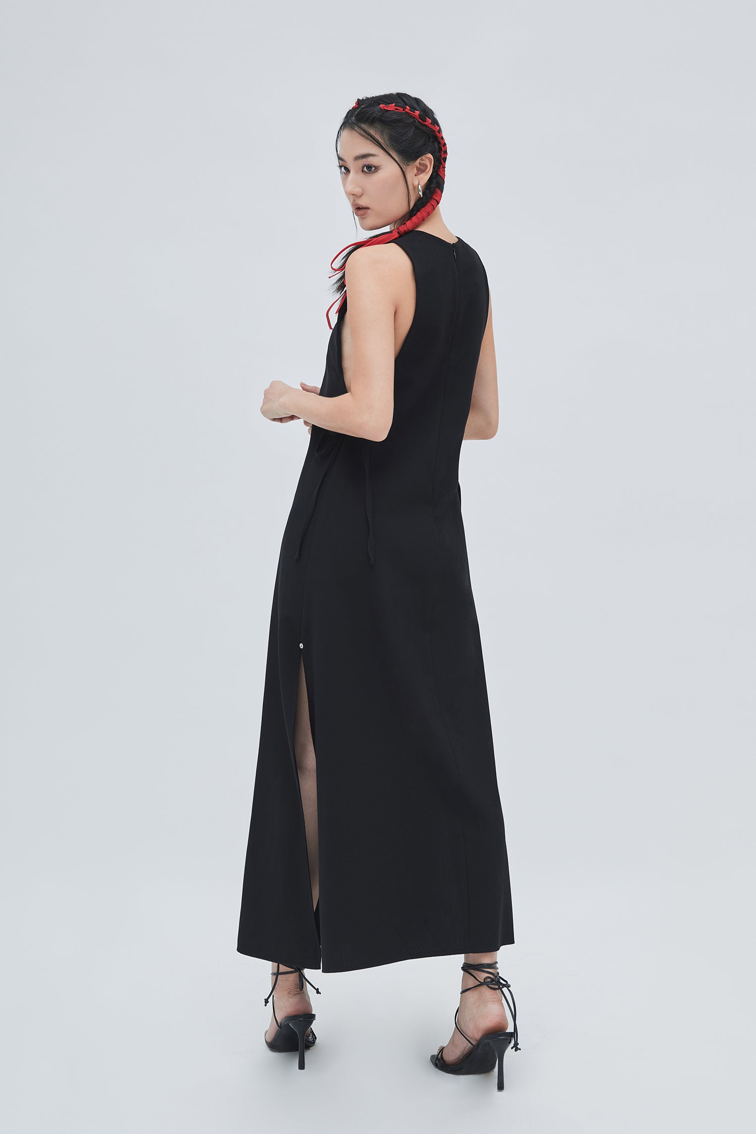 A-LINE MAXI - BLACK