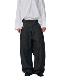 SIDE PLEAT RAW DENIM PANTS