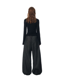 SIDE PLEAT RAW DENIM PANTS