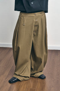 SIDE PLEATED TROUSERS