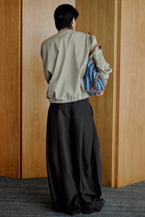 ADJUSTABLE PLEATED TROUSERS