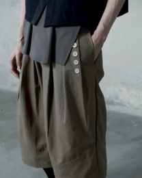 Button Shorts (Brown)