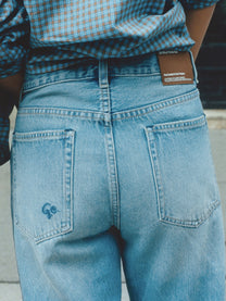 Soft-Twist Wide Jeans