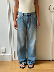 Soft-Twist Wide Jeans