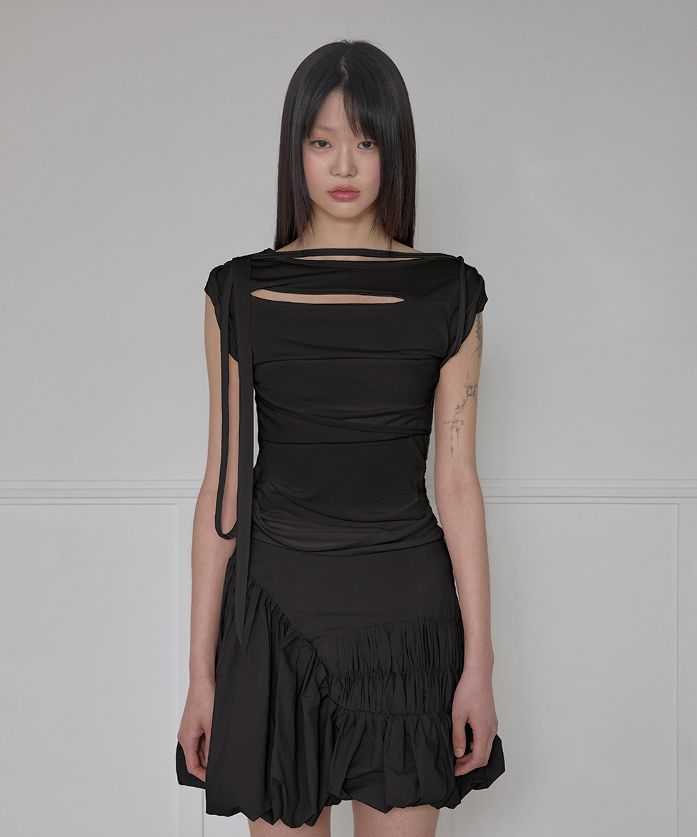 Asymmetrical Draped Strap Roll-Up T-Shirt (Black)
