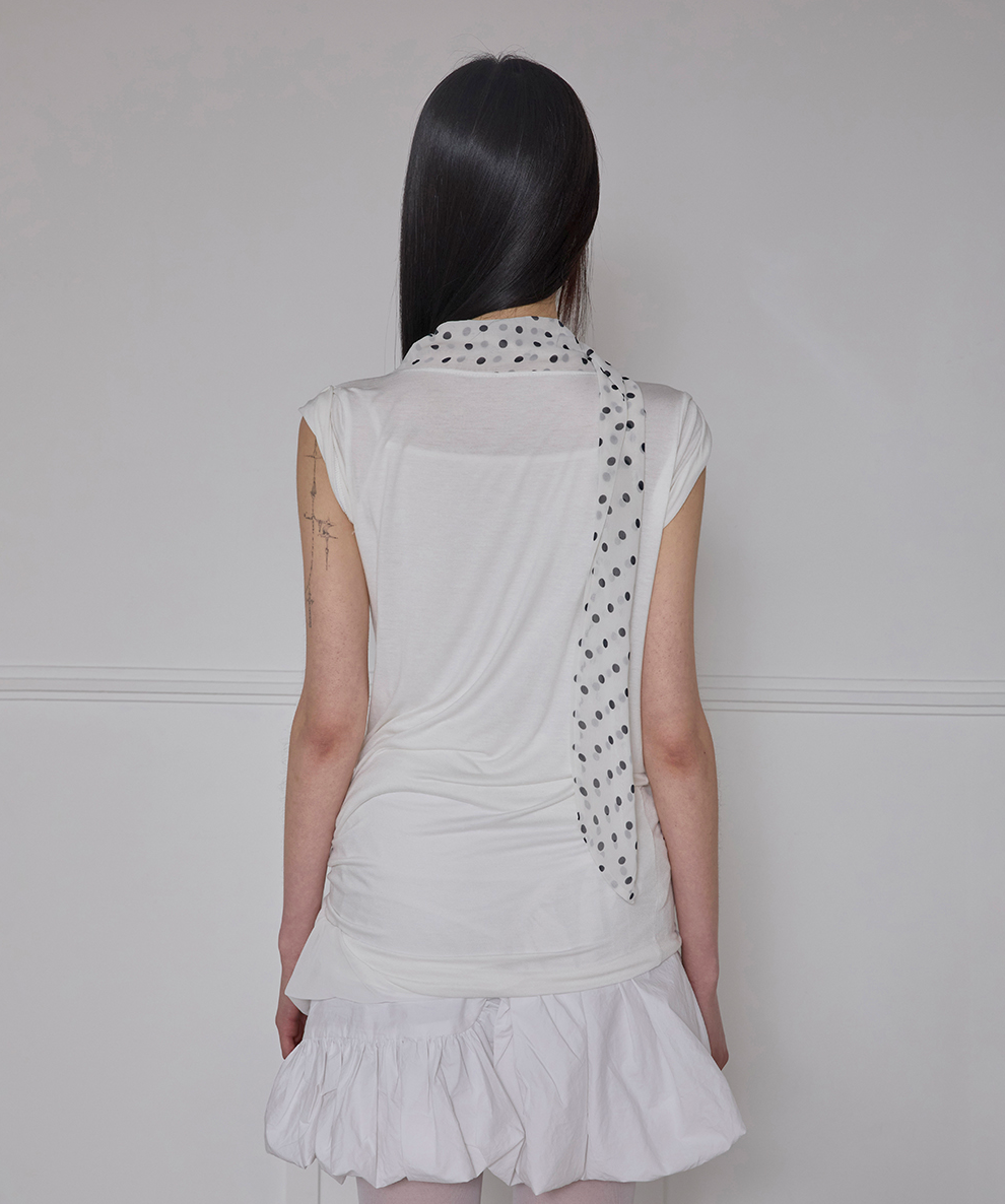 Layered Dot Scarf T-Shirt (White)