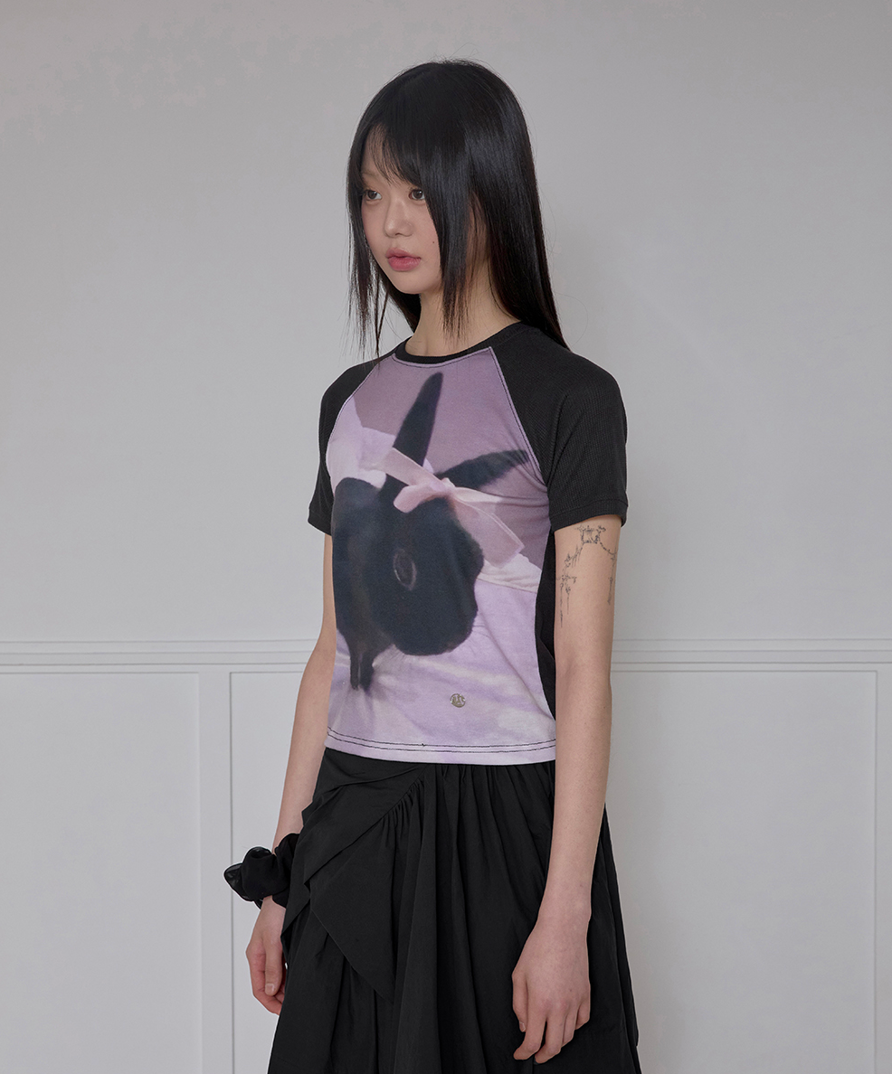 Bunny Waffle Raglan T-Shirt (Black)