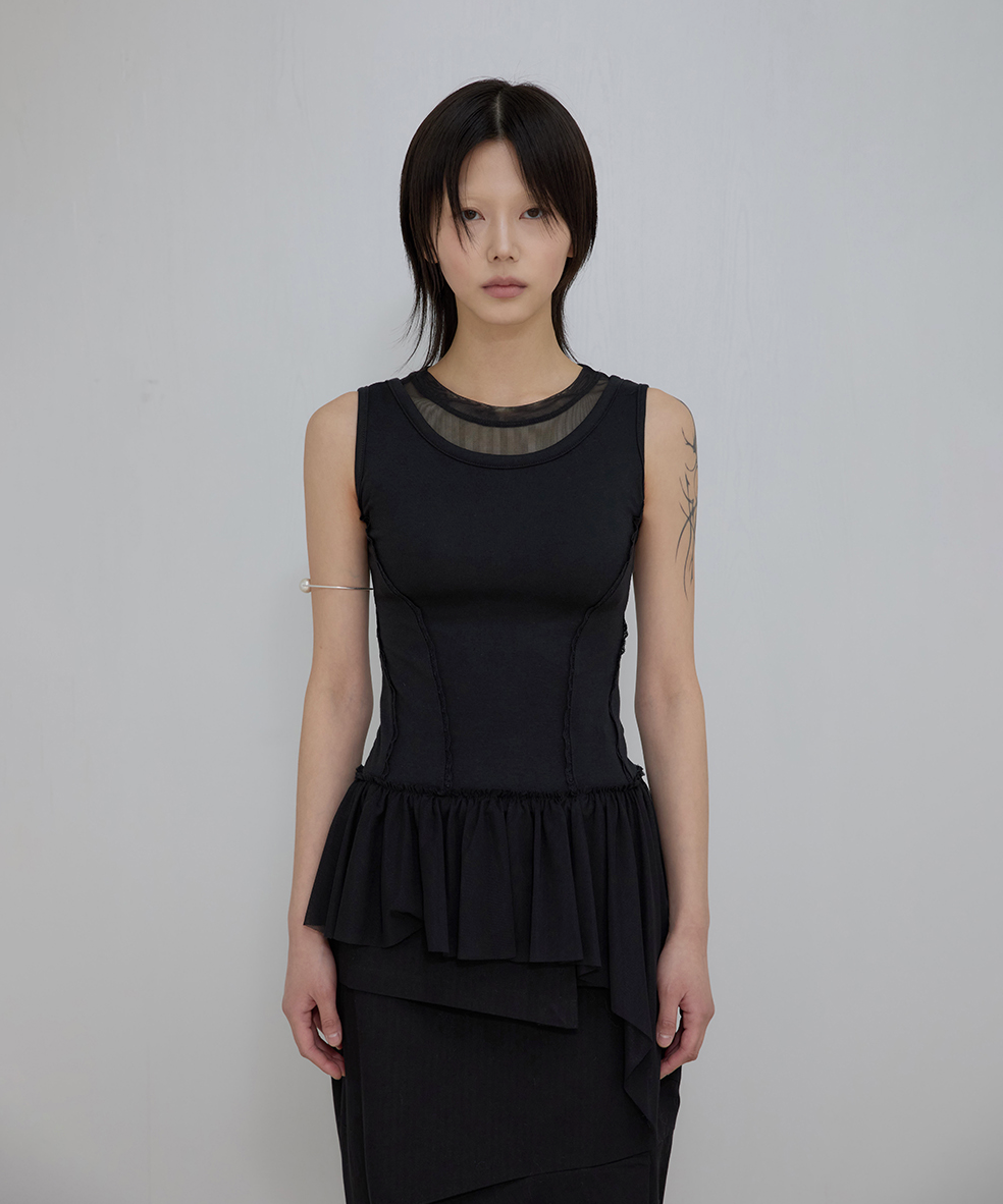 Layered Lace Frill Sleeveless (Black)
