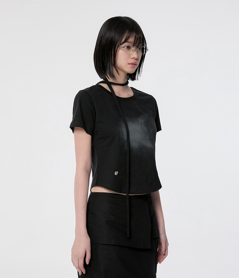 Vanish Tie Scarf T-Shirt (Black)