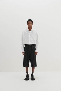 Belted Stripe Bermuda Slacks (Black)