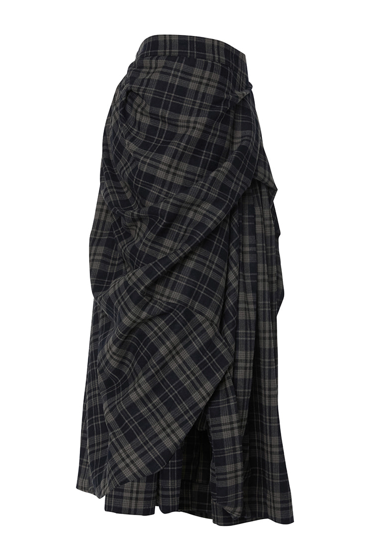 Asymmetrical Checkered Long Skirt