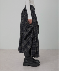 Asymmetrical Checkered Long Skirt