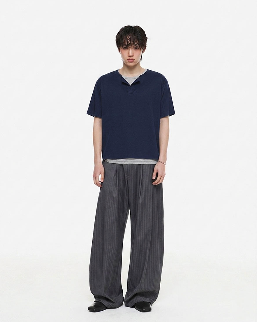 Layered Henley Neck T-shirt (Navy)