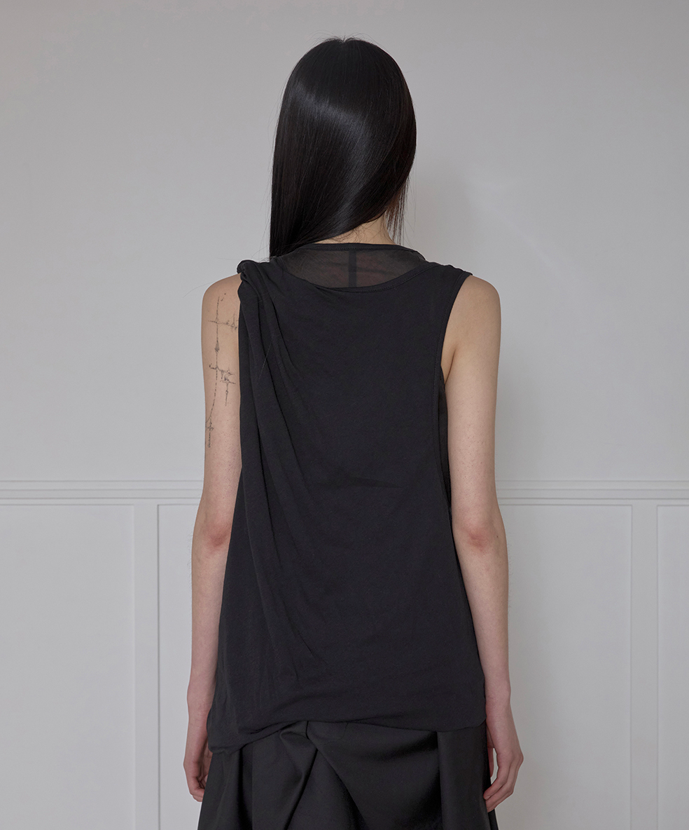 Asymmetrical Layered Sleeveless (Black)