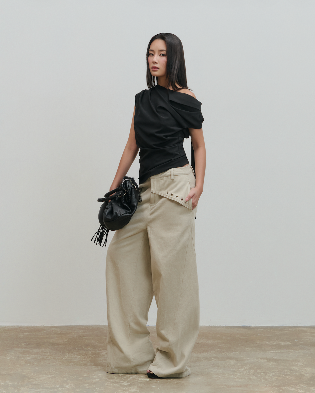 Pants:02 - Drape Top (Black)