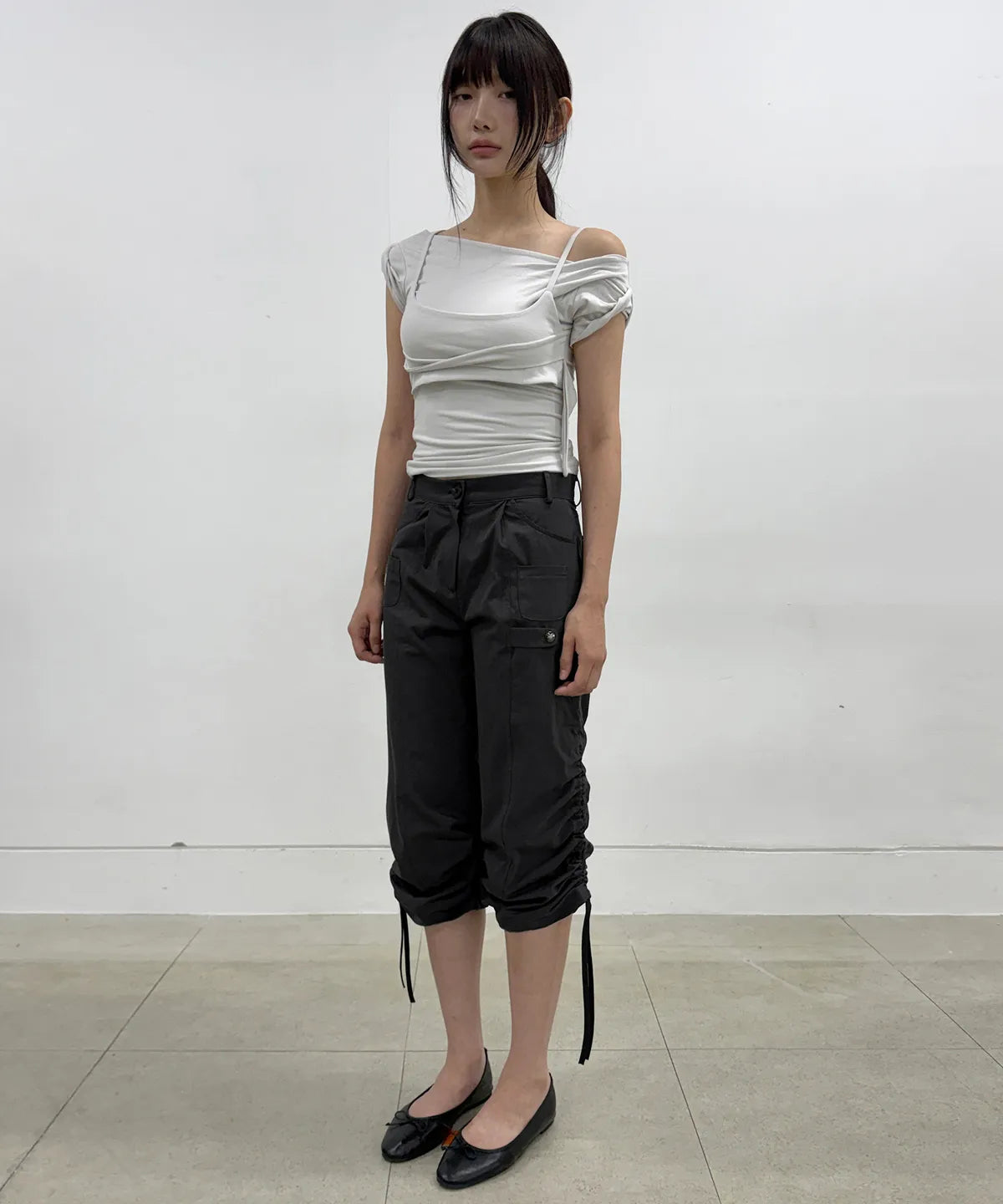 Structured Capri Pants (Black)