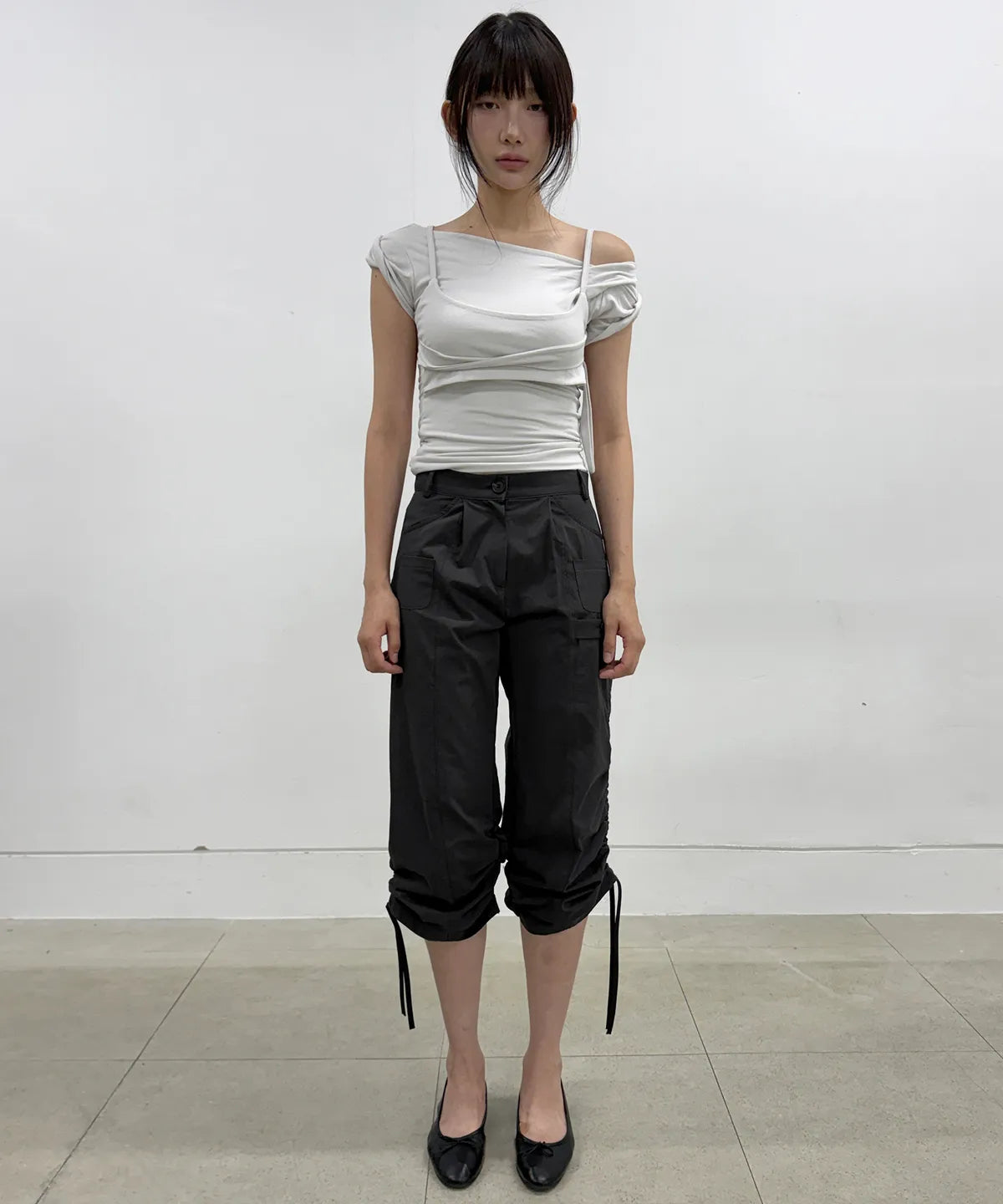 Structured Capri Pants (Black)