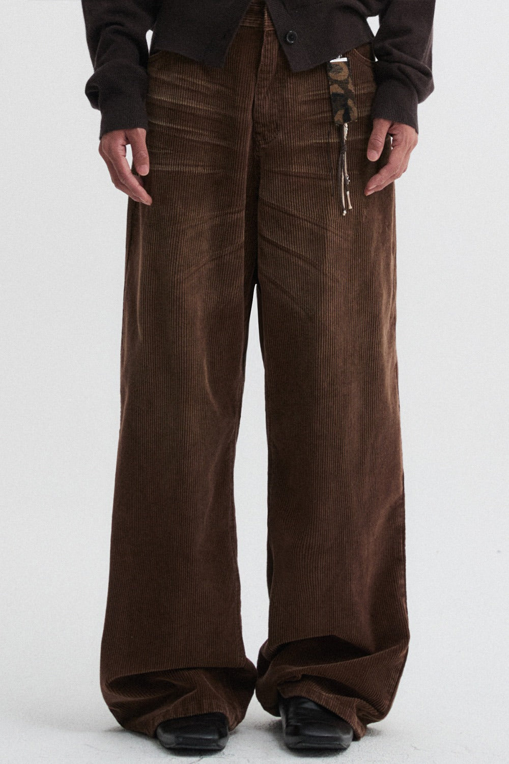 Legacy Corduroy Wide Pants (Brown)