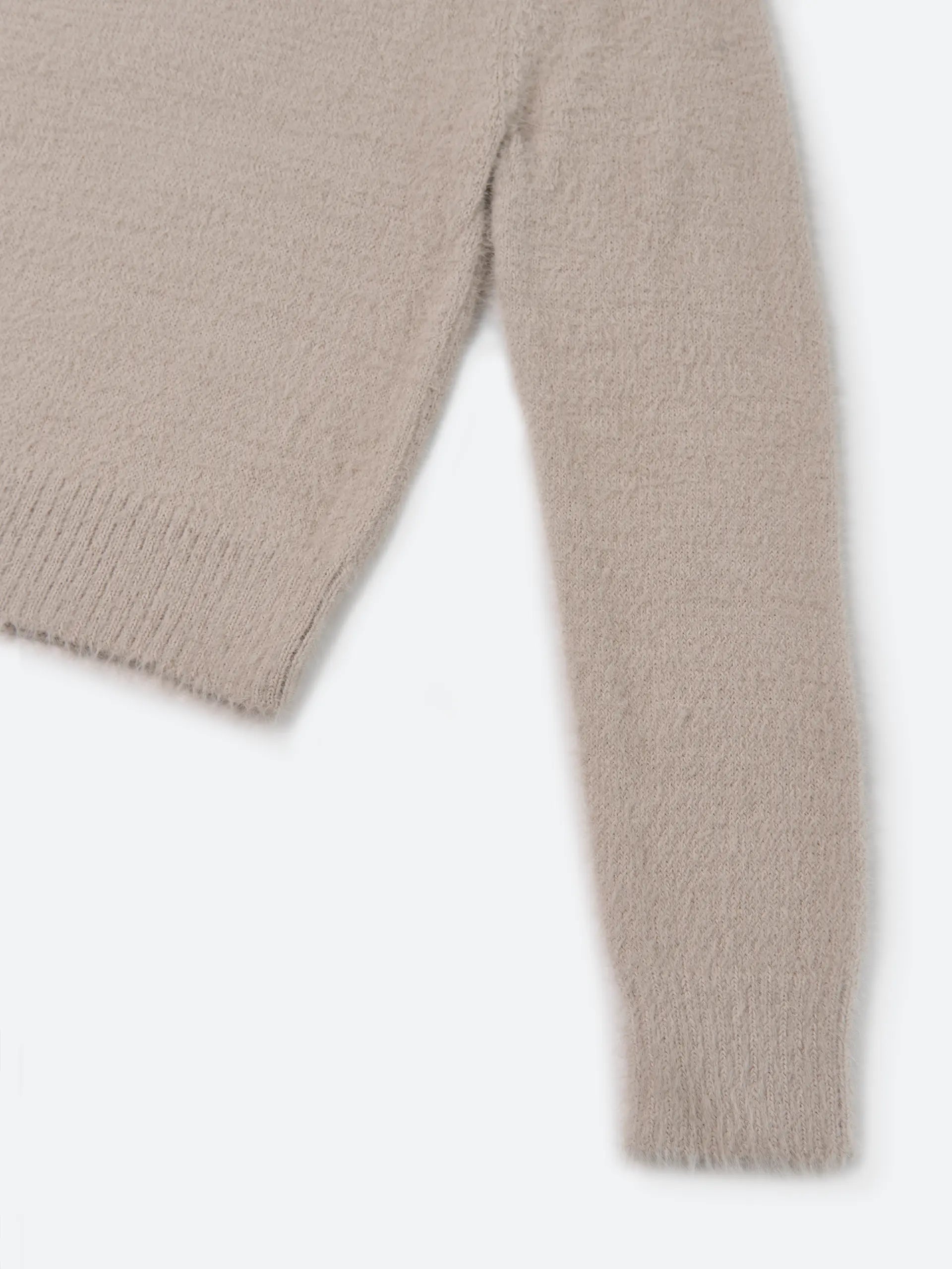 FRAGILE® WMNS Ivory Brushed Knit Sweater