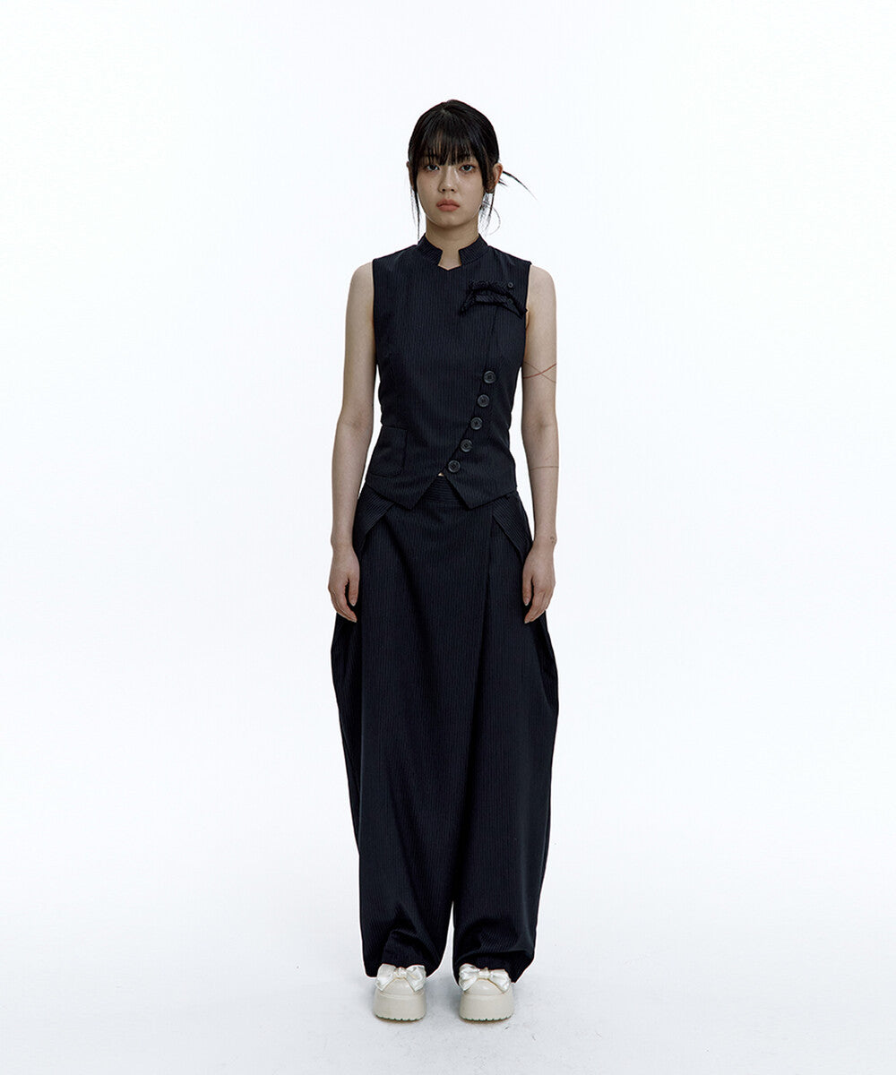 Pintuck Asymmetric Trousers (Stripe)
