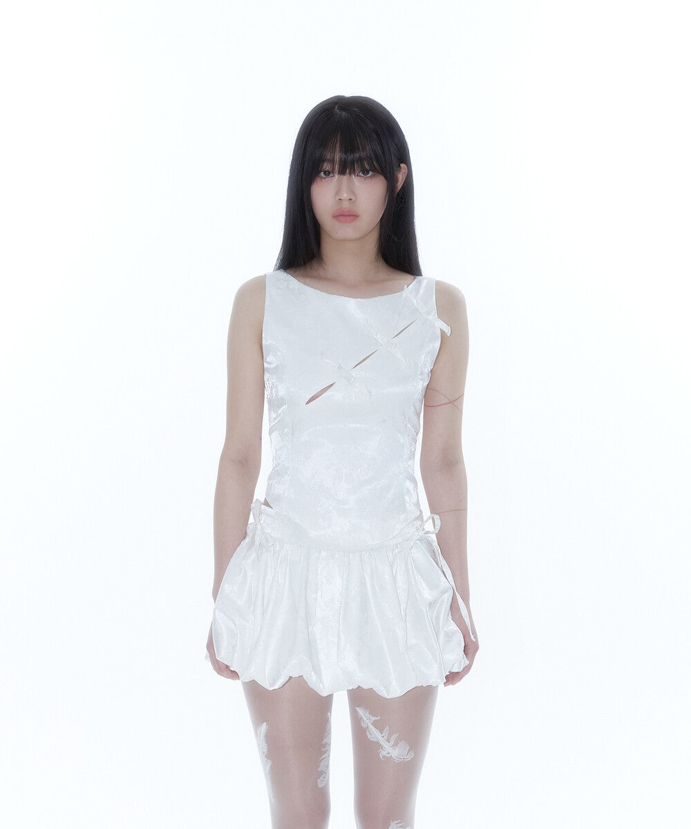 Ribbon Paneled Sleeveless (White)