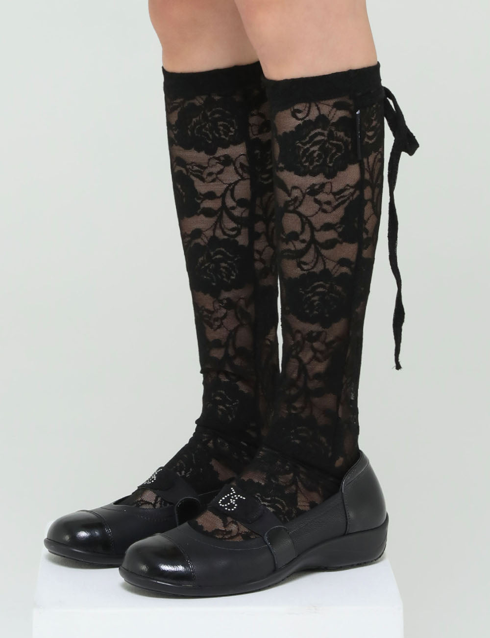 ROSE LACE LONG SOCKS