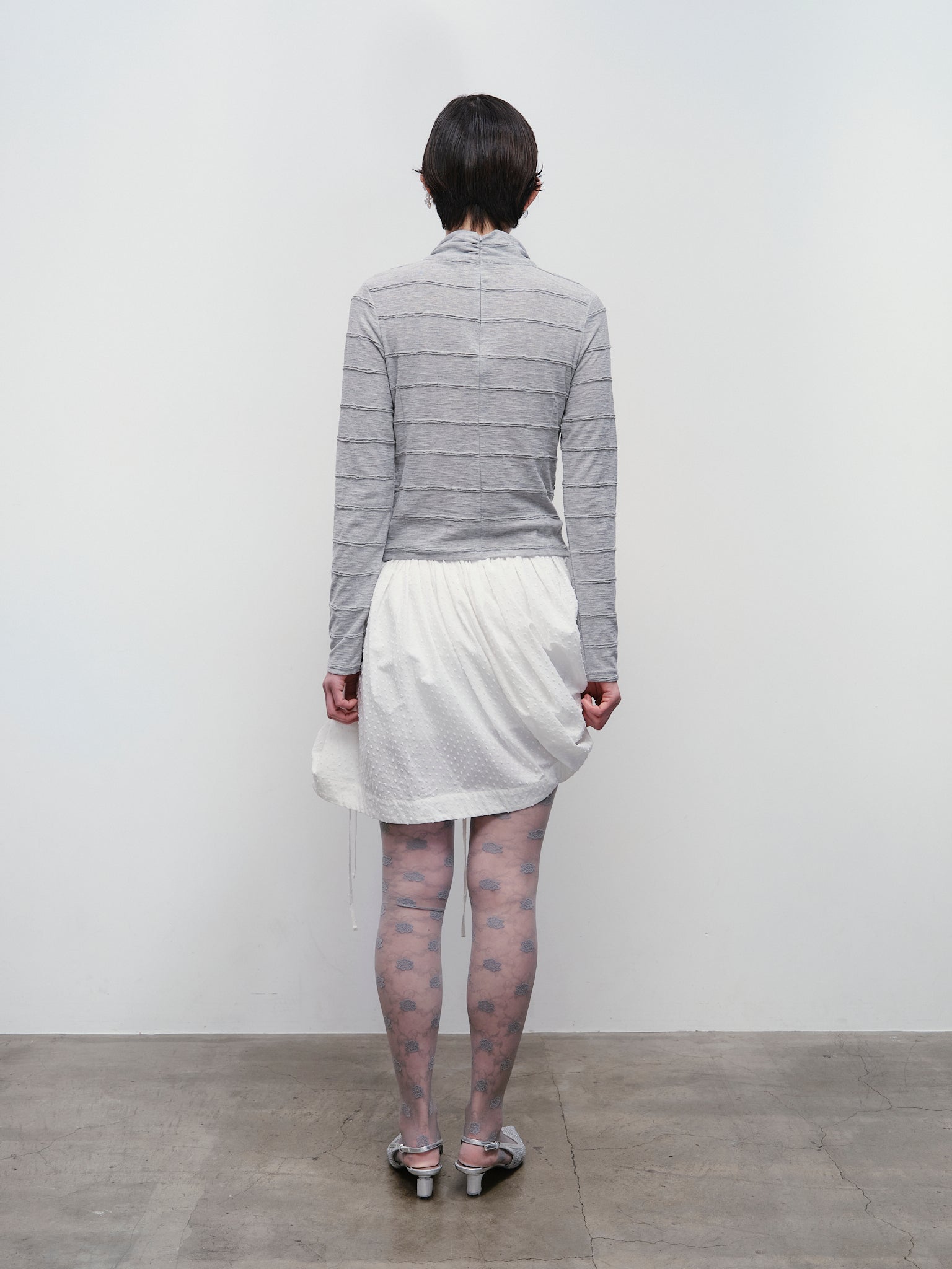 Lettuce Stitch Roll Neck Top [Gray]