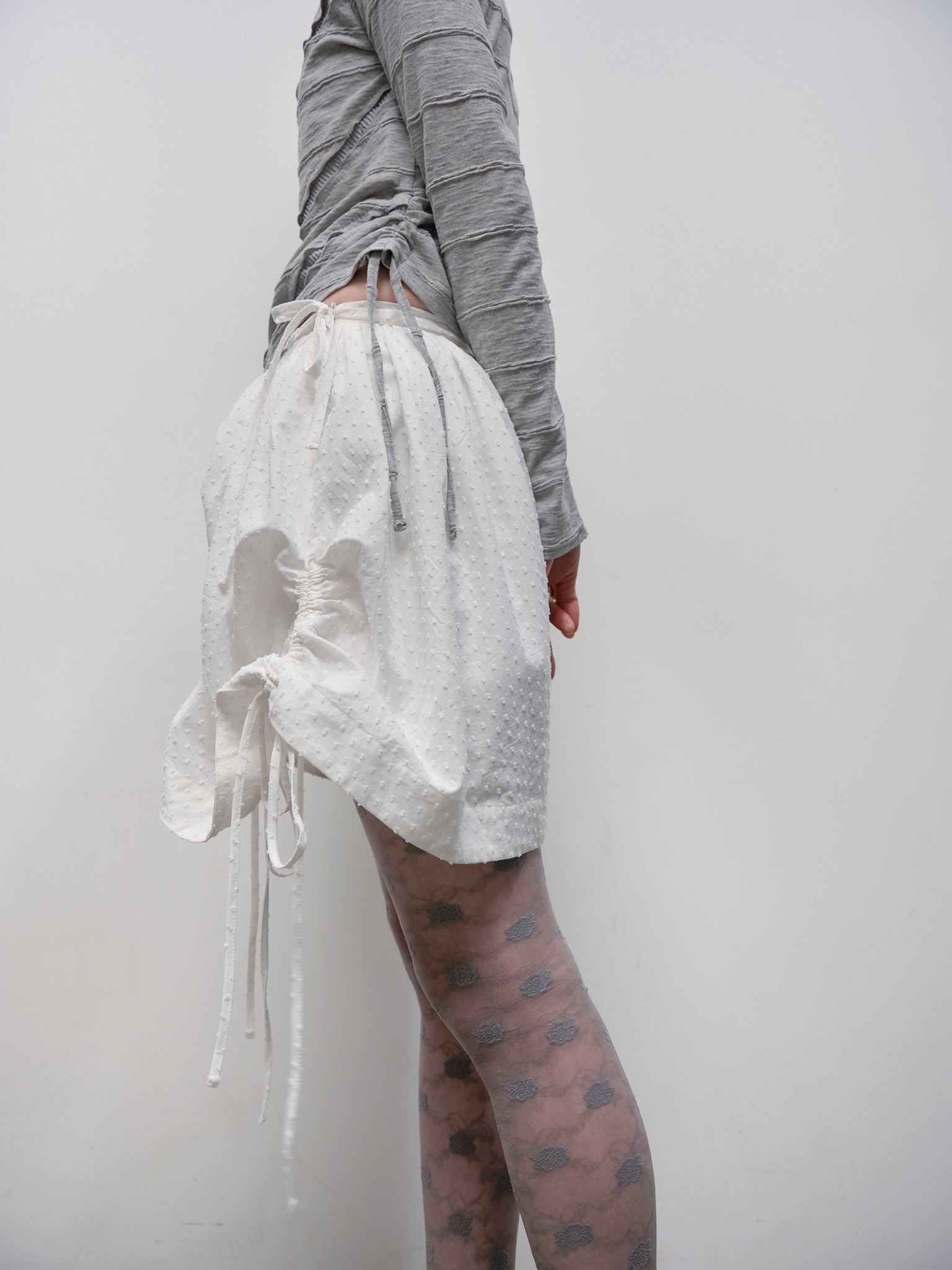 Lettuce Stitch Roll Neck Top [Gray]